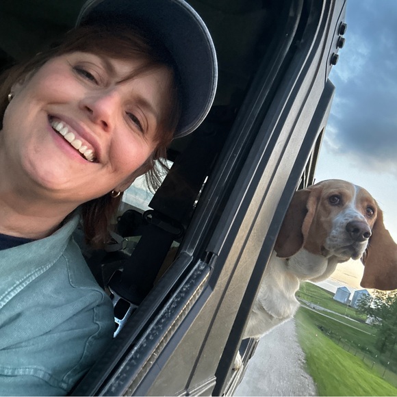 Meet your Posher, Teresa Marie - Picture 2 of 15